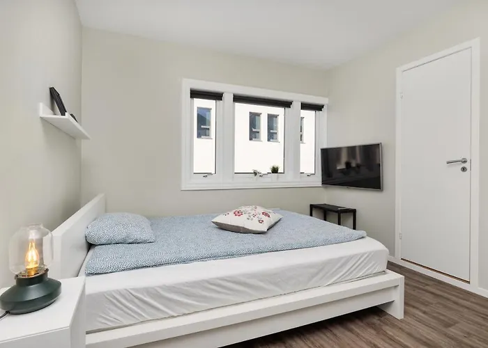 Central Studio Apartment Apt 103